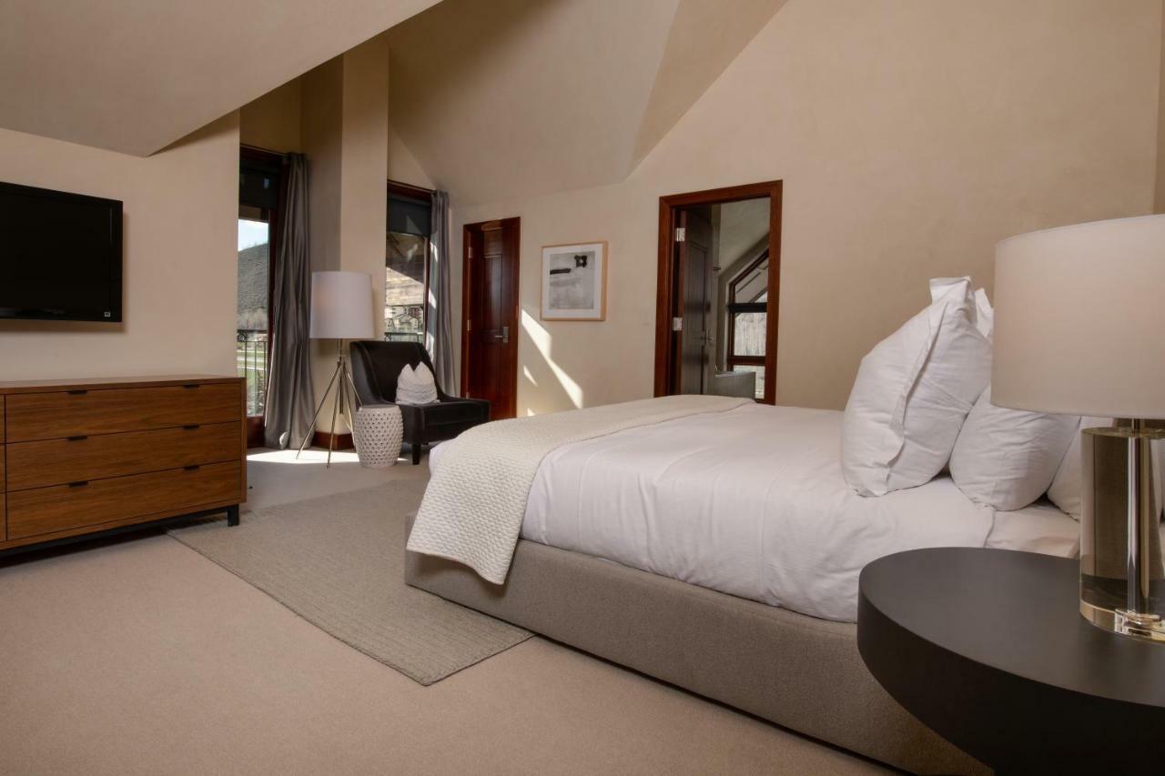 4 Bedroom Luxury Residence At Solaris Residences Vail Room photo